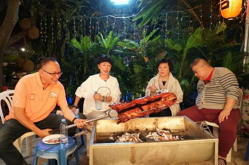 林正英病逝23年 苑琼丹再谈昔日旧情:不存在谁追谁