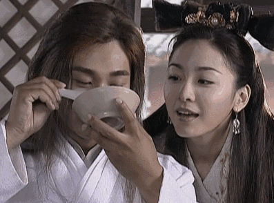 《风云》中活泼美丽的幽若 如今42岁颜值依然抗打
