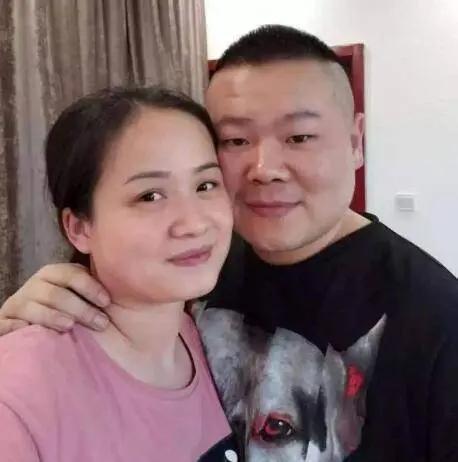 岳云鹏“私生子”事件后秀恩爱 敷老婆做的面膜 被笑是蛋糕抹脸