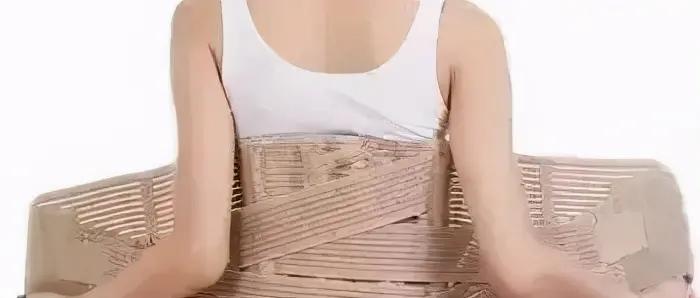 骨科大夫教您7个小妙招 预防并缓解腰背痛