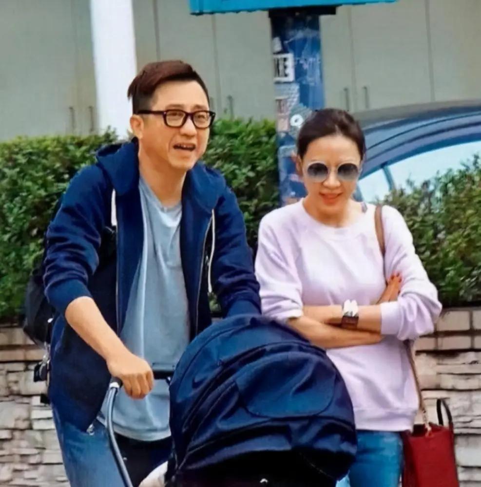 庾澄庆晒搞怪近照 为2岁小儿子庆生 透露宝宝小名“大福”