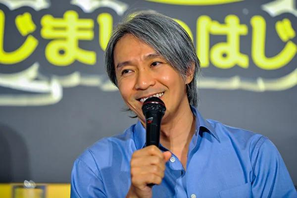 遭旧爱追款现身法庭 星爷笑言高院是否要装修