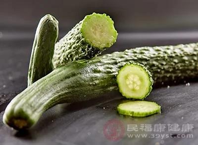 黄瓜的功效多吃这种蔬菜帮你防酒精中毒