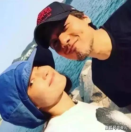 舒淇与冯德伦罕同框 亲密合照力破婚变传闻