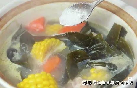 秋冬季節 這湯隔幾天給家人做一次 清淡鮮美 養胃還補鈣
