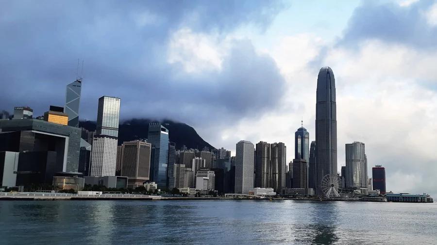 香港驚浮25萬紫荊黨黨員 中共地下黨現身? 1 香港驚浮25萬紫荊黨黨員 中共地下黨現身?