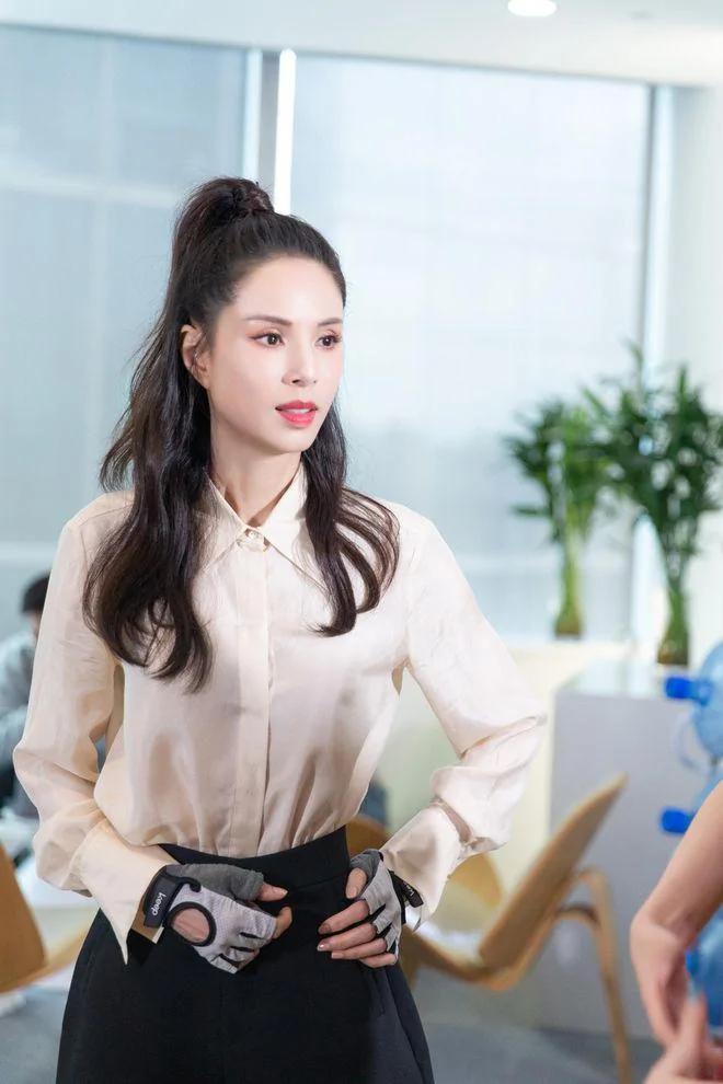 李若彤回应网友催婚:这是我的人生!