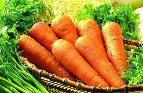 胡蘿蔔不能和以下3種食物一起吃，會嚴重影響身體健康，早知早好