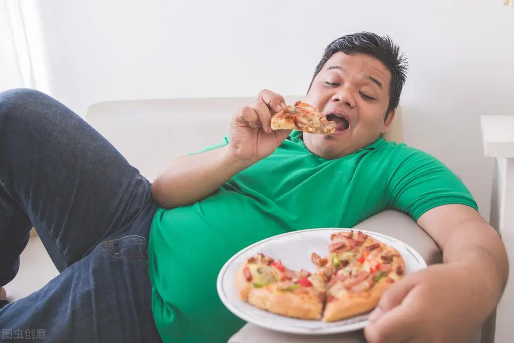 吃飽飯不能躺，身體容易發胖？錯了，飯後的正確做法是這樣的