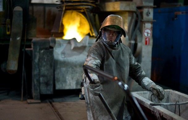 中國力壓也徒然？智利礦工罷工 銅價重上1萬美元關