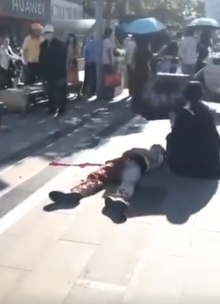 安徽安慶市一男子當街持刀行兇 5死15傷(圖//視頻)