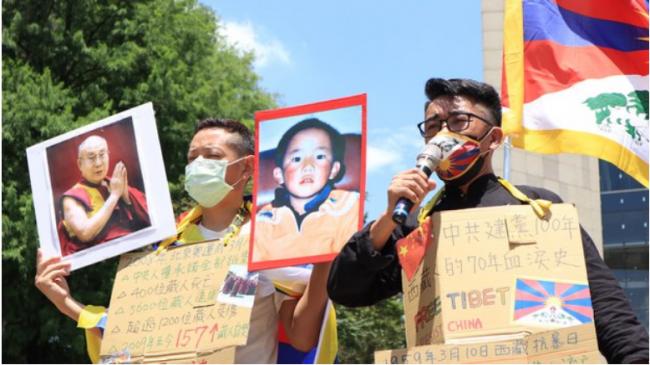 習近平黨慶談話，為何完全避談西藏、新疆 ？