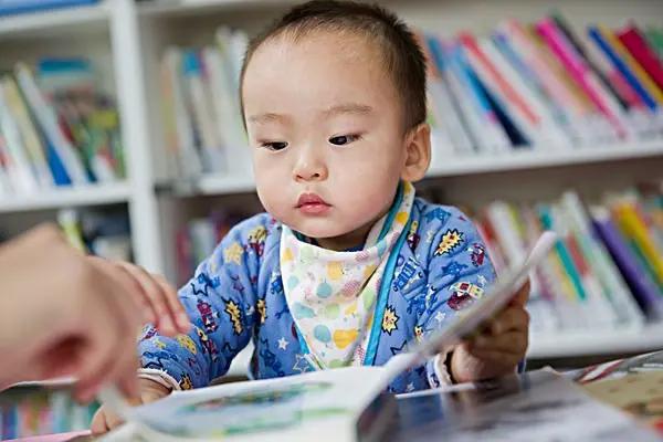 哈佛研究：孩子大脑发育最佳方法不是阅读，有一点被很多家长忽略(图集)