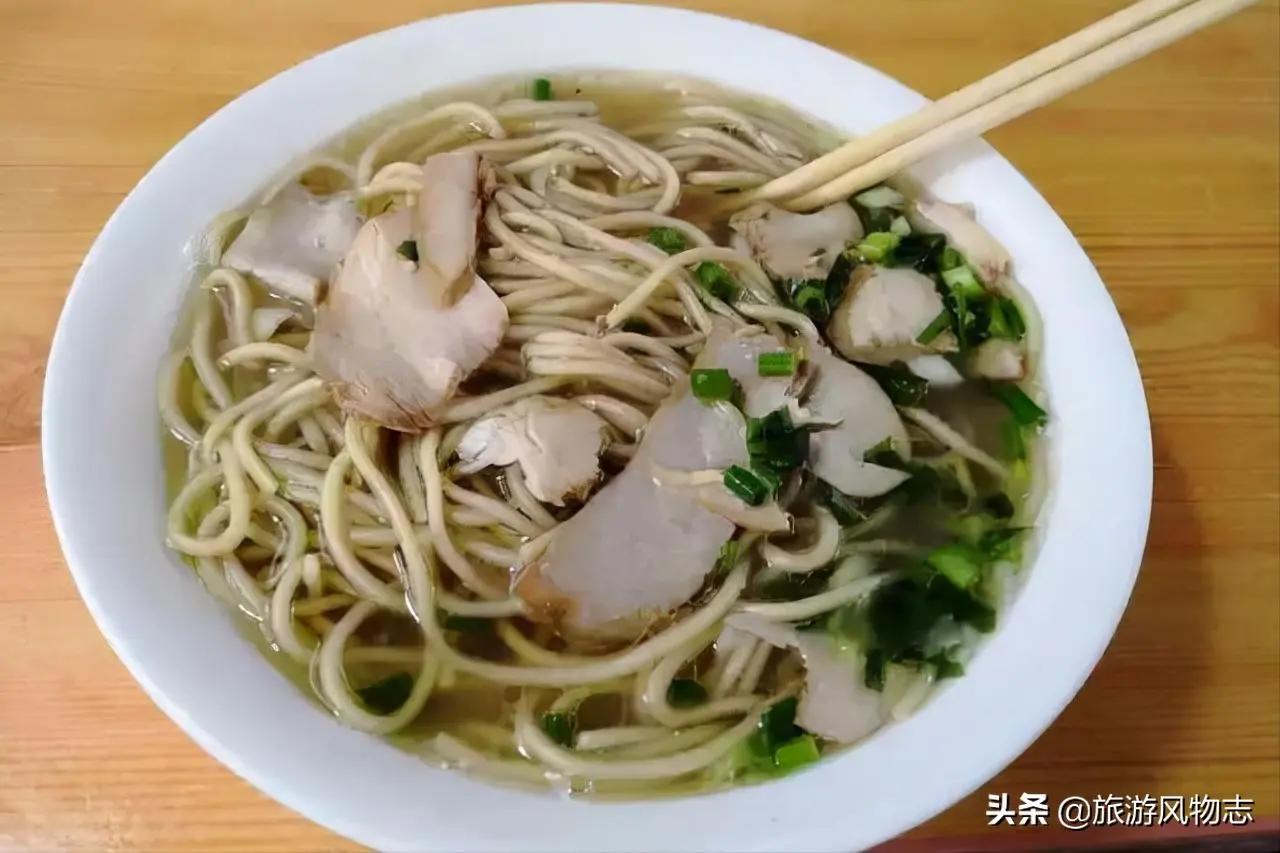 鱼面/鱼粉/餐饮[福州七月美食摄影]|摄影|产品摄影|福州七月美食摄影 - 原创作品 - 站酷 (ZCOOL)