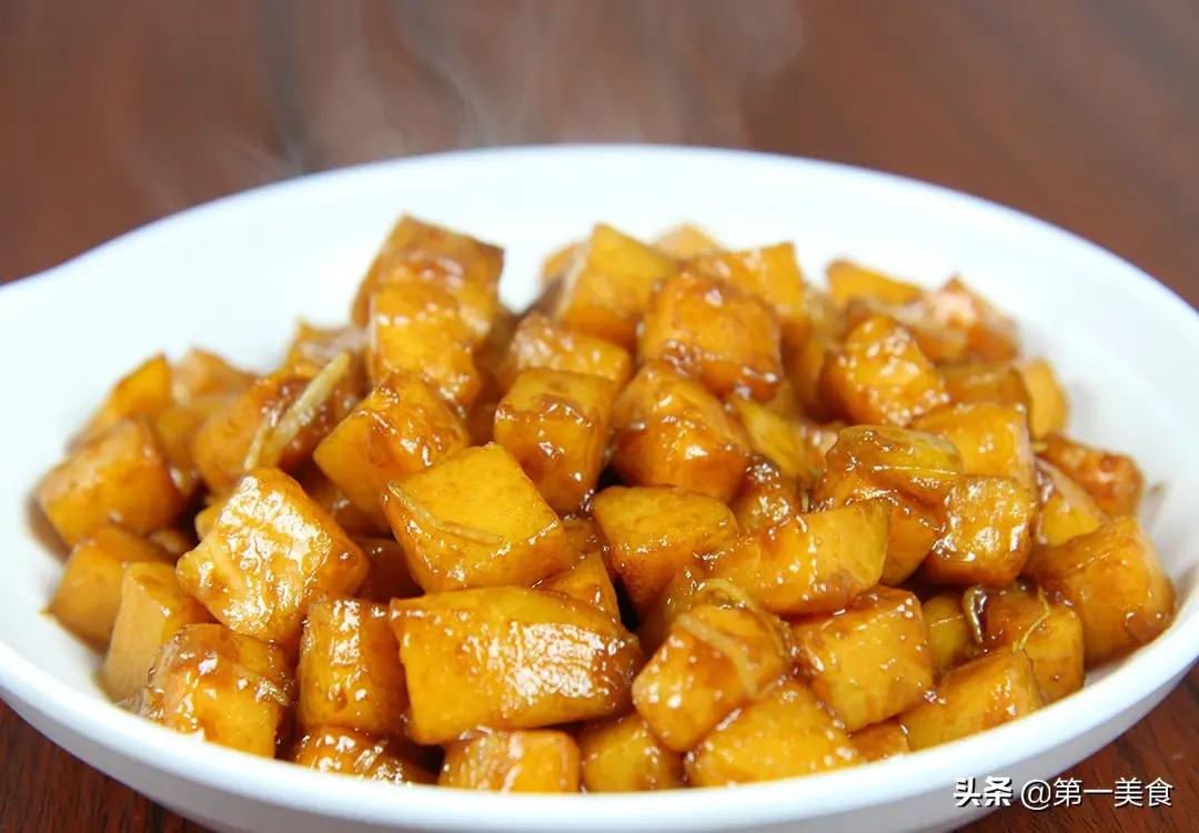 一个红薯，一块生姜，厨师长教你做姜丝红薯，外酥里糯，清甜好吃(图集)