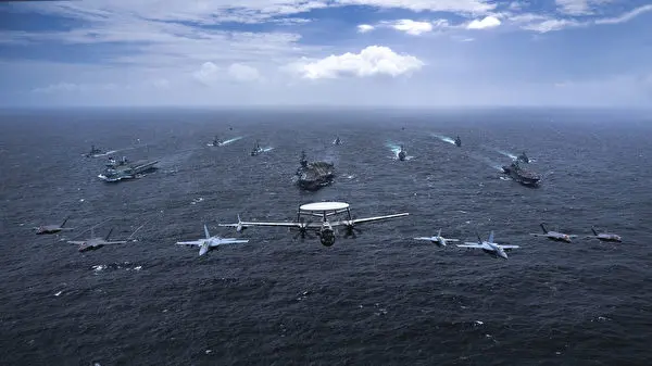 10月17日，美国、澳大利亚、日本和英国海军在印度洋联合演习。（美国印太司令部）