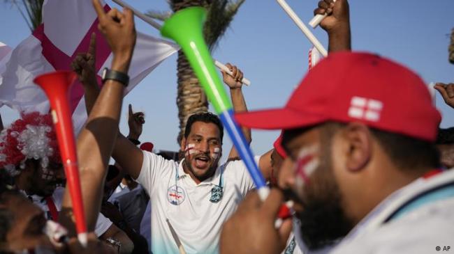 事實核查：卡塔爾收買世界盃球迷發「五毛帖」？