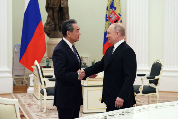 ▲▼俄罗斯总统普丁与王毅会晤。（图／路透）