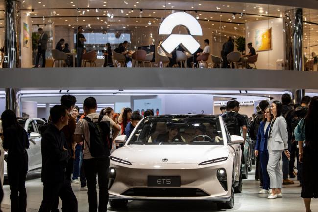蔚來賣一輛車虧25萬元，中國電動汽車靠什麼崛起