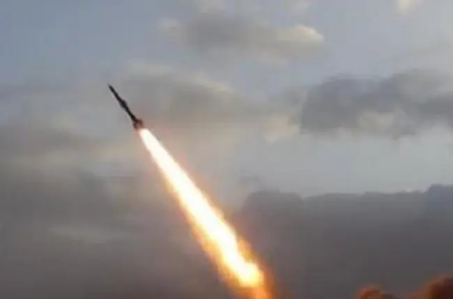 升级:也门叛军射导弹遭拦截,目标可能是以色列