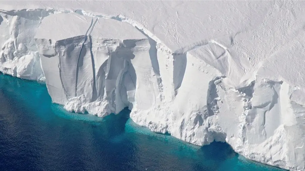 南极冰盖下存远古河流地形 1400万年前曾是“生命之地”