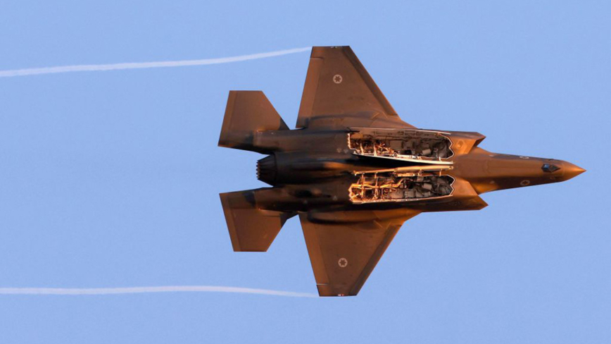 F35首殺！以色列隱形戰機攔截胡塞武裝導彈