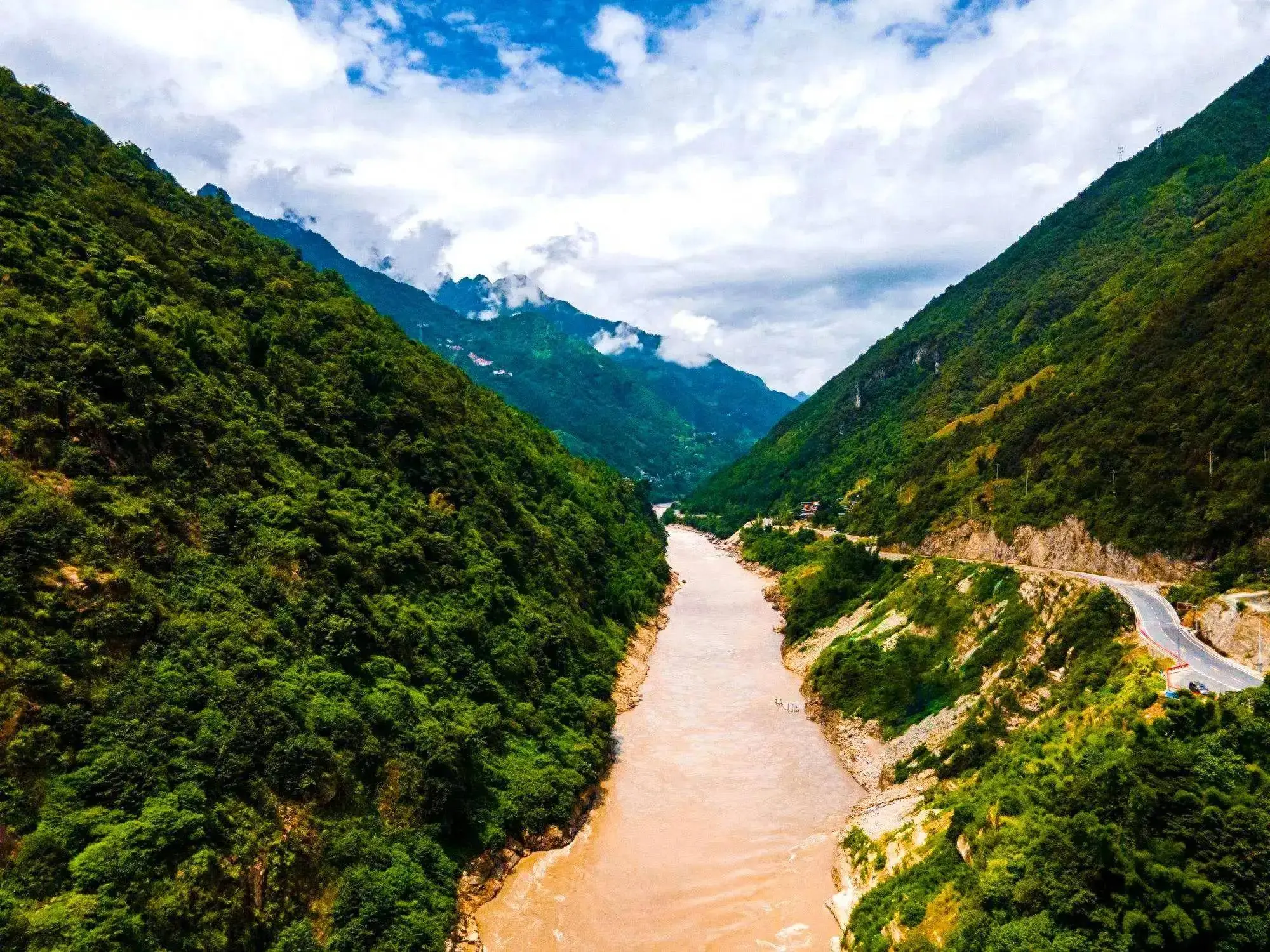 中国最神秘的大峡谷——怒江大峡谷
