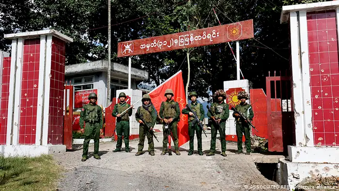 圖為在緬北叛亂的「三兄弟聯盟」之一的民族武裝組織：緬甸民族民主同盟軍（MNDAA）。