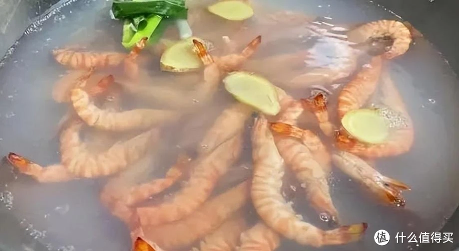 買大蝦，選「直蝦」還是「彎蝦」？別再買錯了！