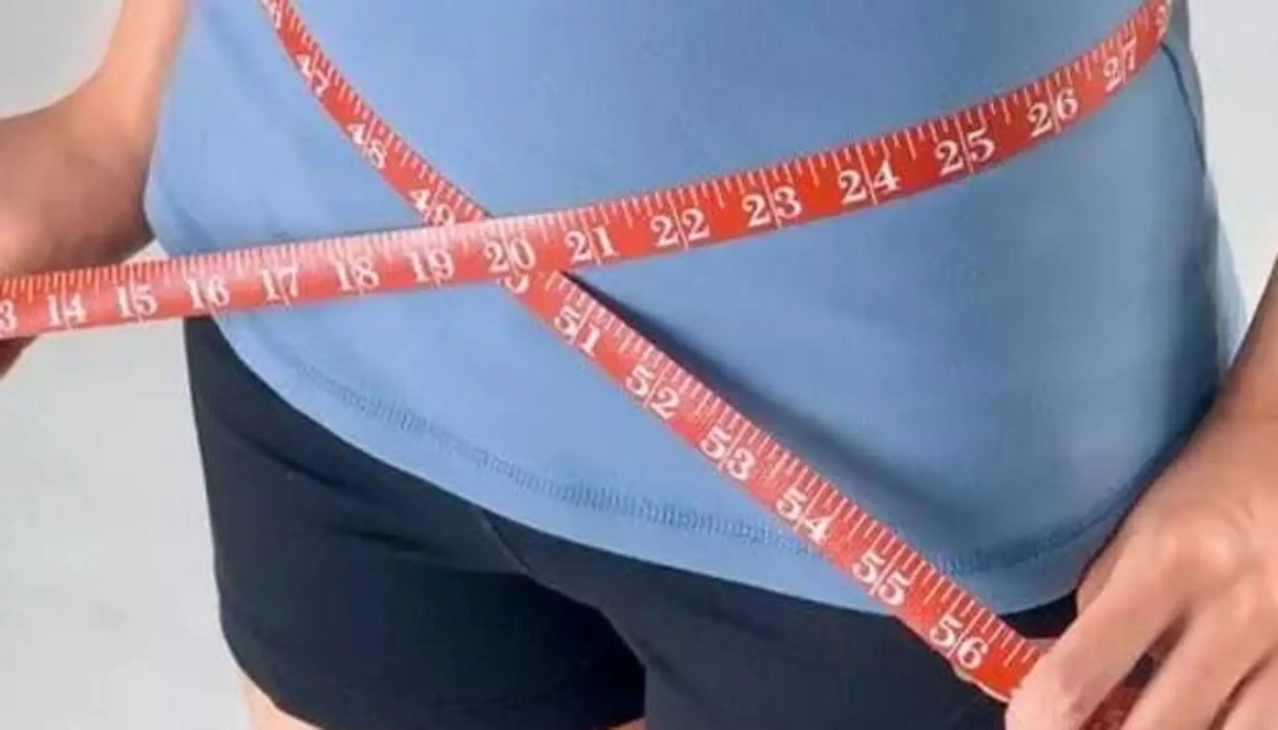 中老年人肚子多大算大？教你一个走路减肚子锻炼方法，简单又实用