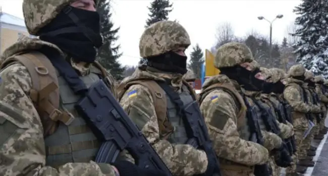 普京愤怒！2500名俄“叛军”正为乌克兰而战