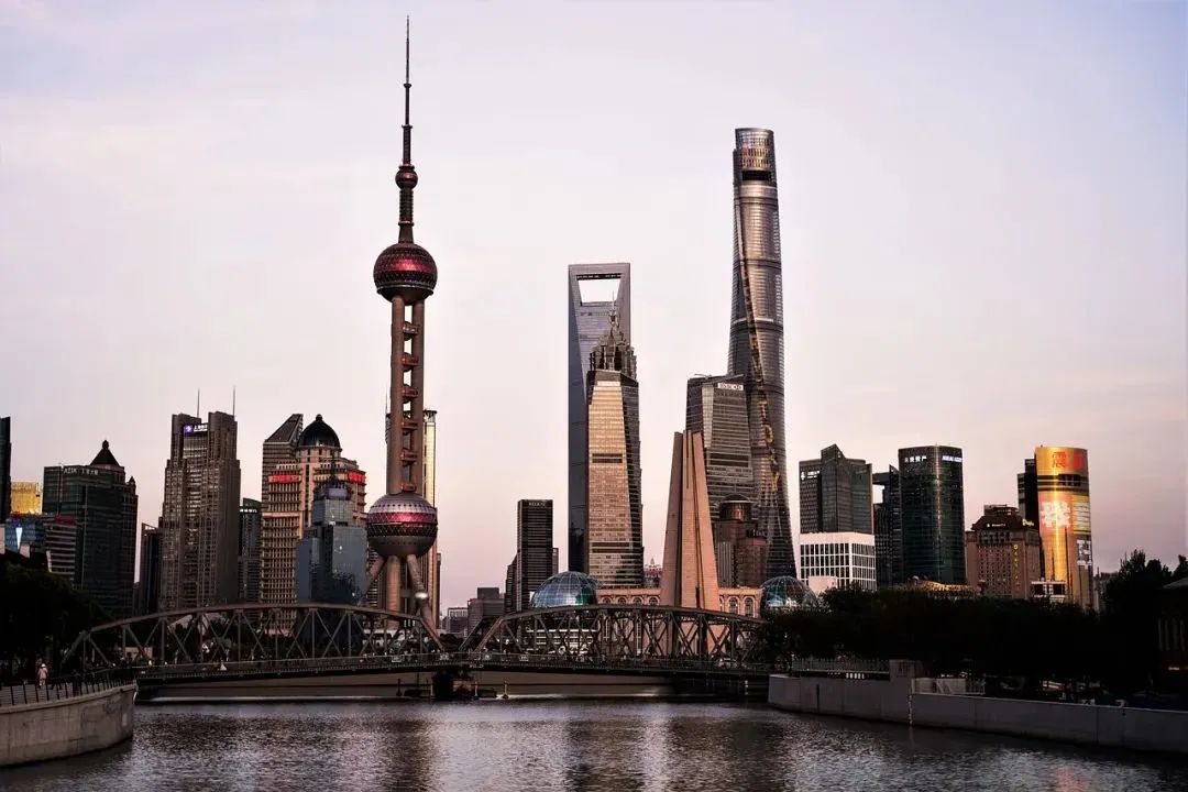 經濟復甦重回全國第一，上海回血主要靠這幾個產業？-36氪