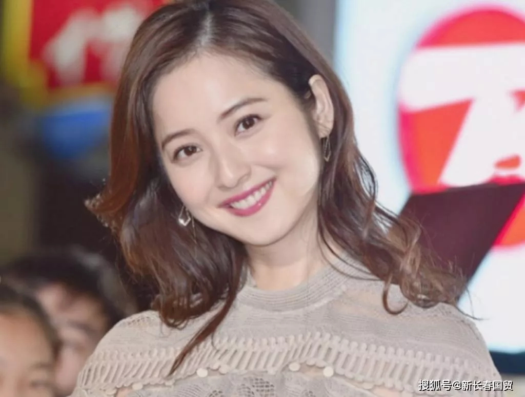 她被称为“日本第一美女” 36岁素颜近照曝光
