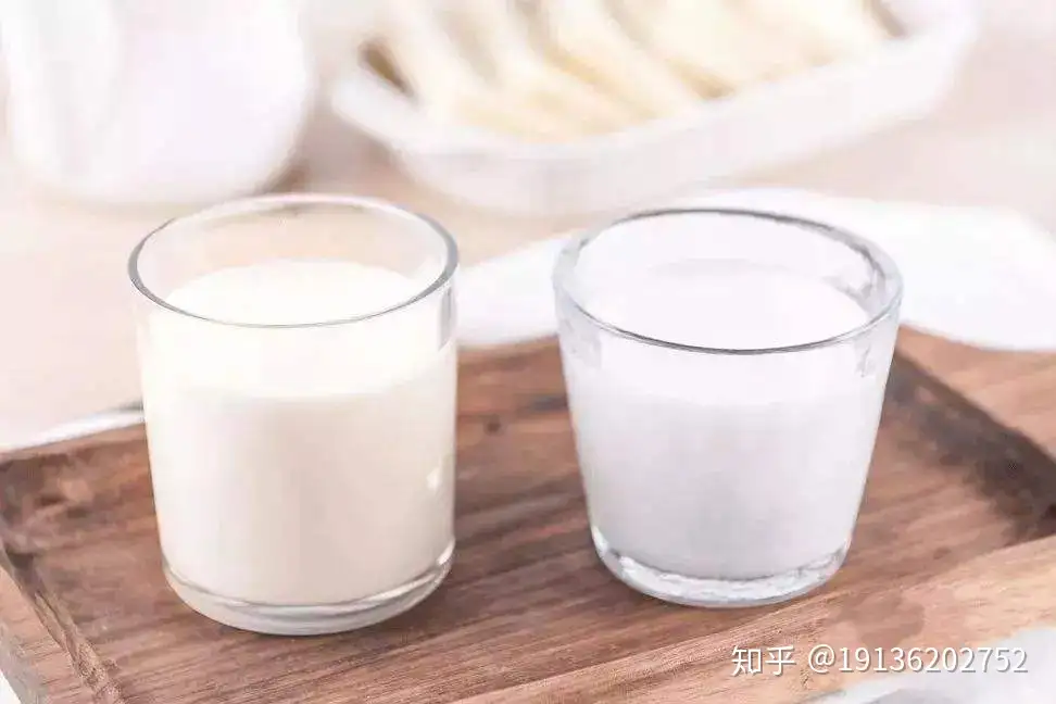 盘点喝牛奶的4个禁忌，错误的饮用方法会危害健康