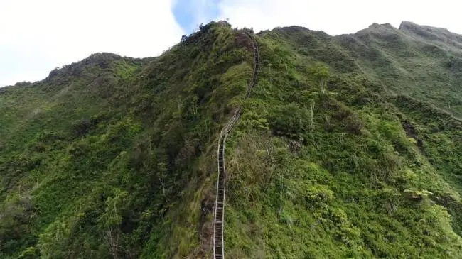 夏威夷知名步道「通往天堂的階梯」 要被拆除