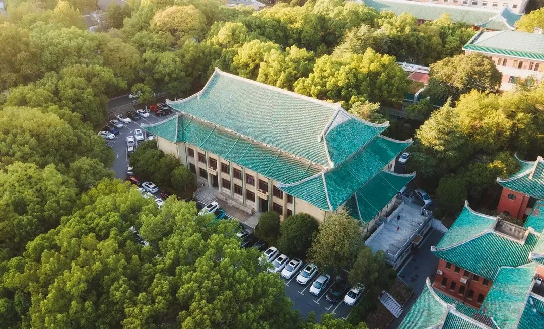 除了河南大学，还有哪些最美大学礼堂