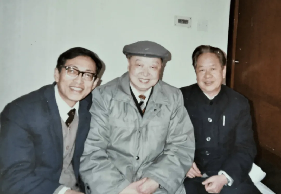 震惊金融圈：他纵身跳下，成就上海女首富