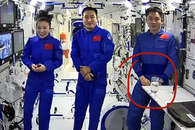 水怎么没飘起来? 中共被疑“造假”太空站实验影片 德媒这样说….