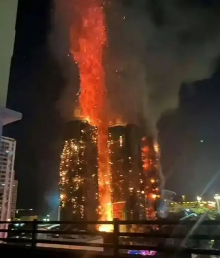 ​香港大火，炸出了一个神秘协会