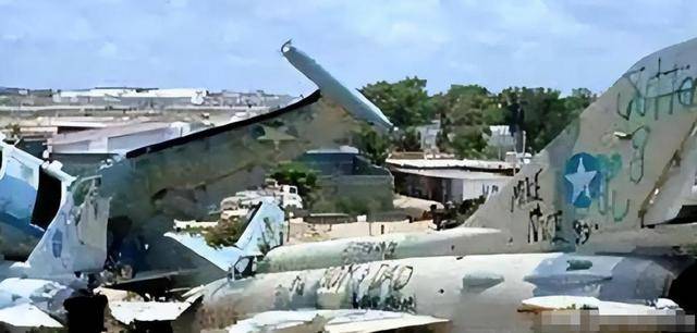 這個小國購買中國戰鬥機不給錢，7次追債都不還