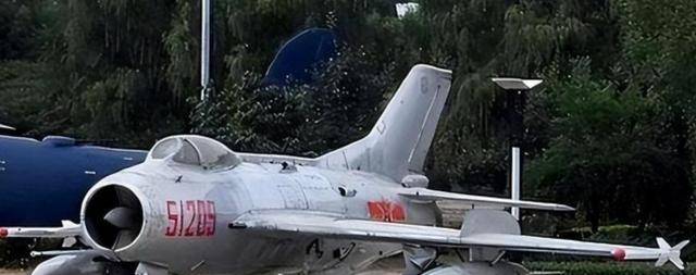 這個小國購買中國戰鬥機不給錢，7次追債都不還