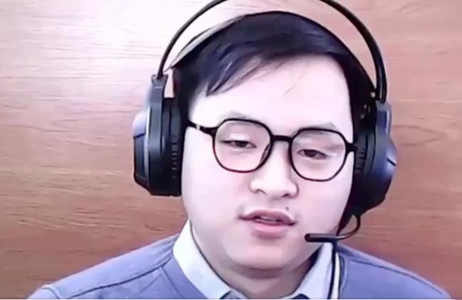 视频：面试官要他喊“金正恩是丑肥猪” 结果…