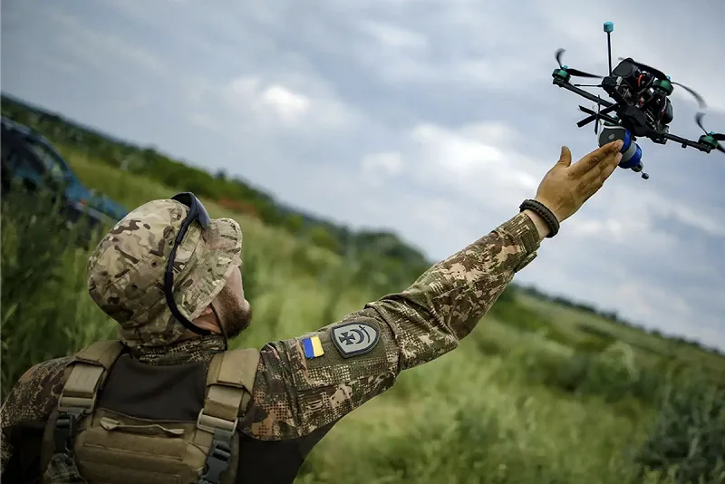 波蘭總理圖斯克宣佈，波蘭將藉助烏克蘭的實戰經驗，打造現代化「無人機艦隊」。&nbsp;圖:翻攝自X賬號@nexta_tv