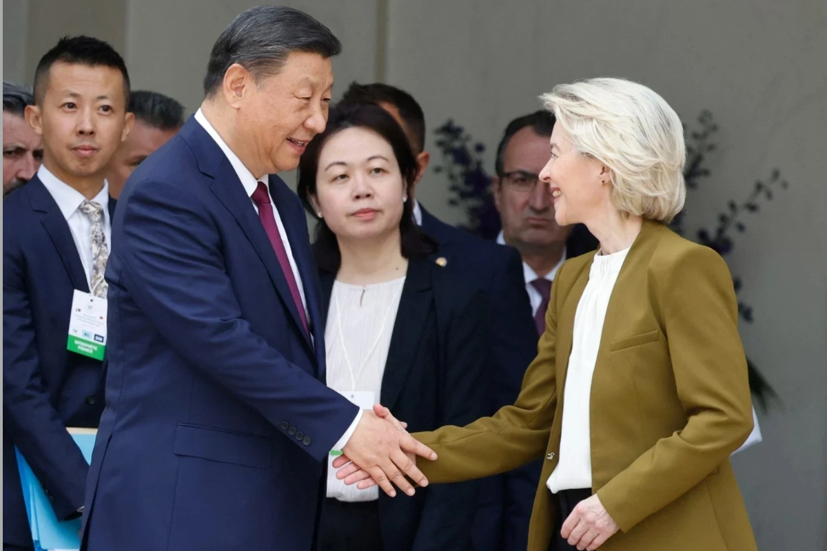 2022年起的種種壓力下，即使是態度向來強硬的中國也不得不放低身段，收起過去無比囂張的戰狼外交嘴臉，頻頻向歐盟示好，