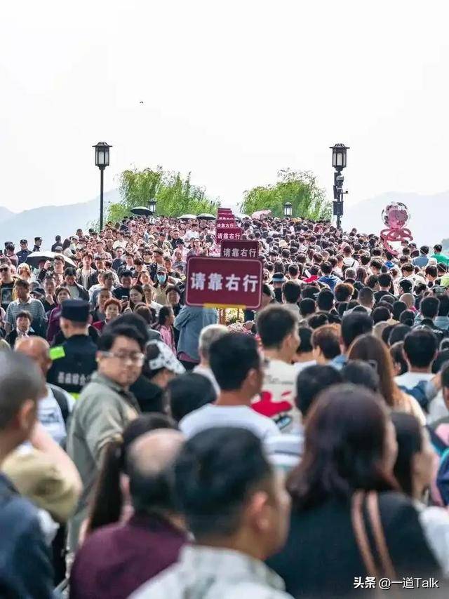誰去誰後悔！五一最堵六大景點