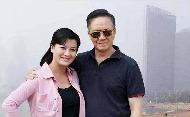 「拋妻棄子」的李幼斌，等來兒子20年後的報復
