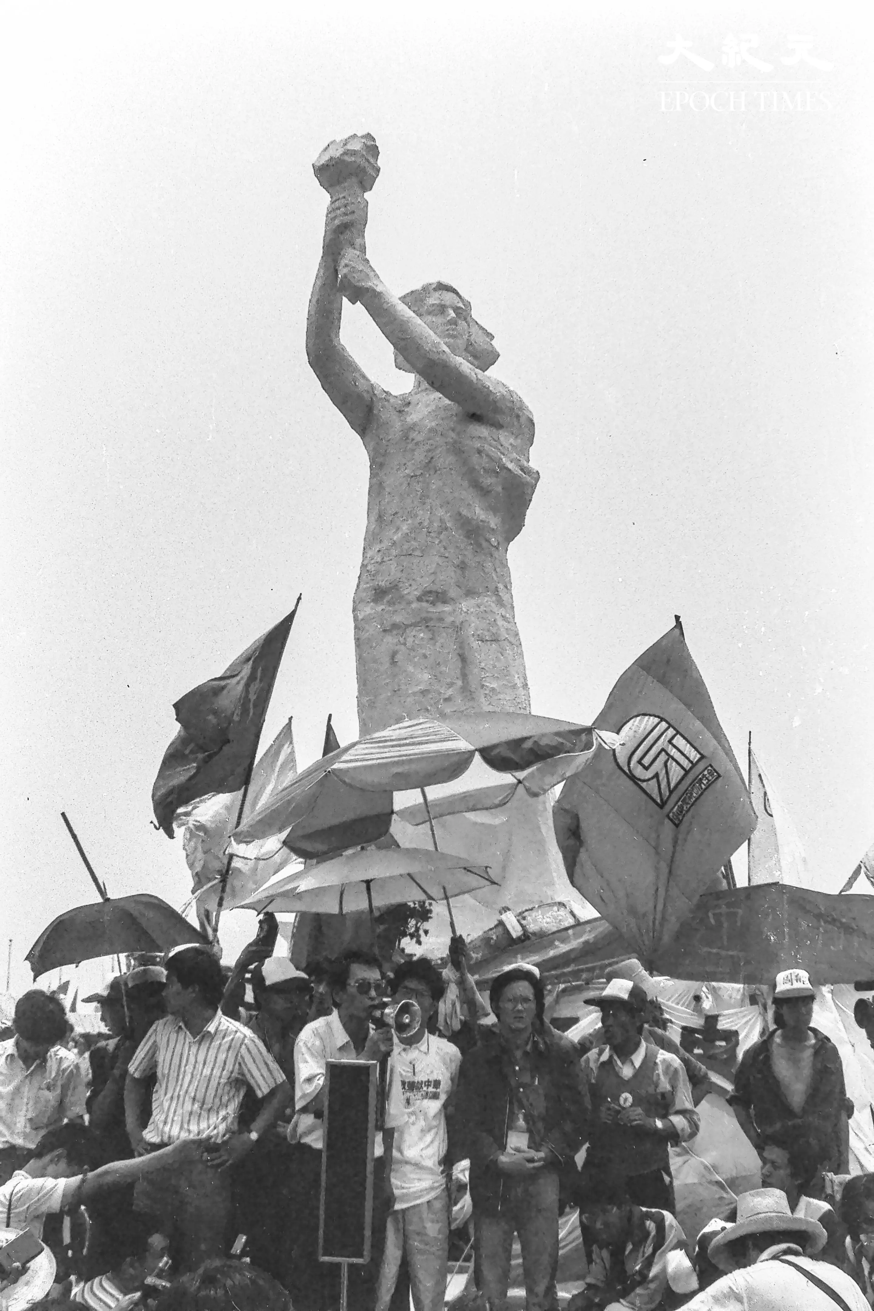  alt=