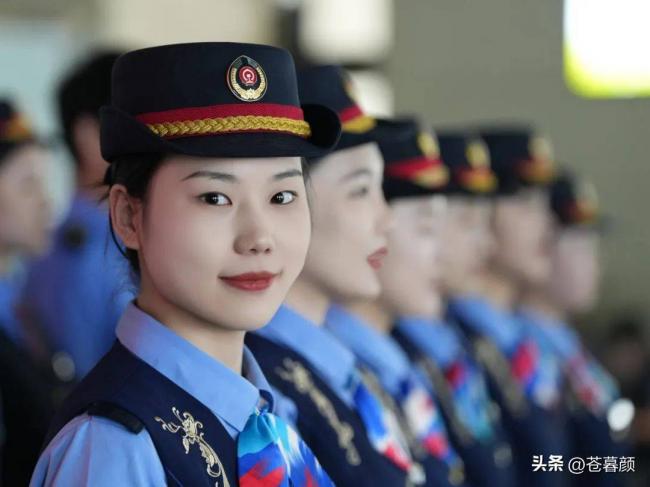 为什幺女乘务员纷纷从高铁离职？内幕被揭开