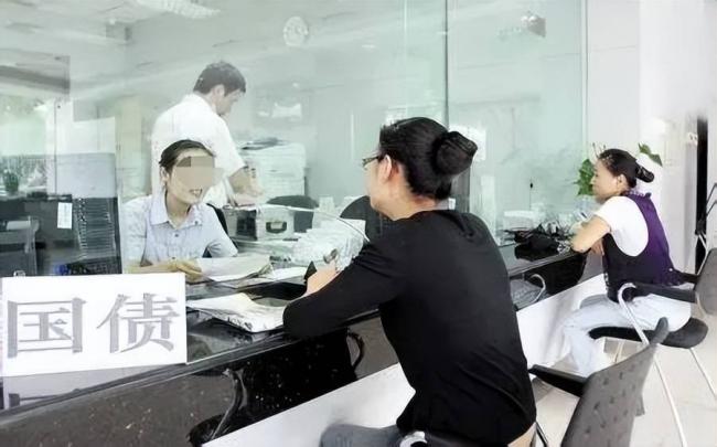 太狠了！手握存款的人，将欲哭无泪
