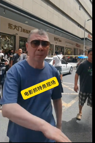 冯小刚栽大了！新片扑街，片场掌掴视频却爆火